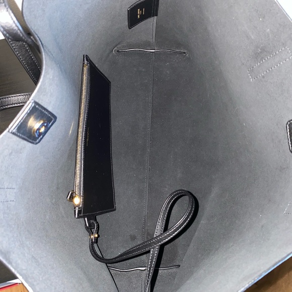 EUC YSL Saint Laurent East West Supple Leather Shopping Tote Black - Picture 10 of 14